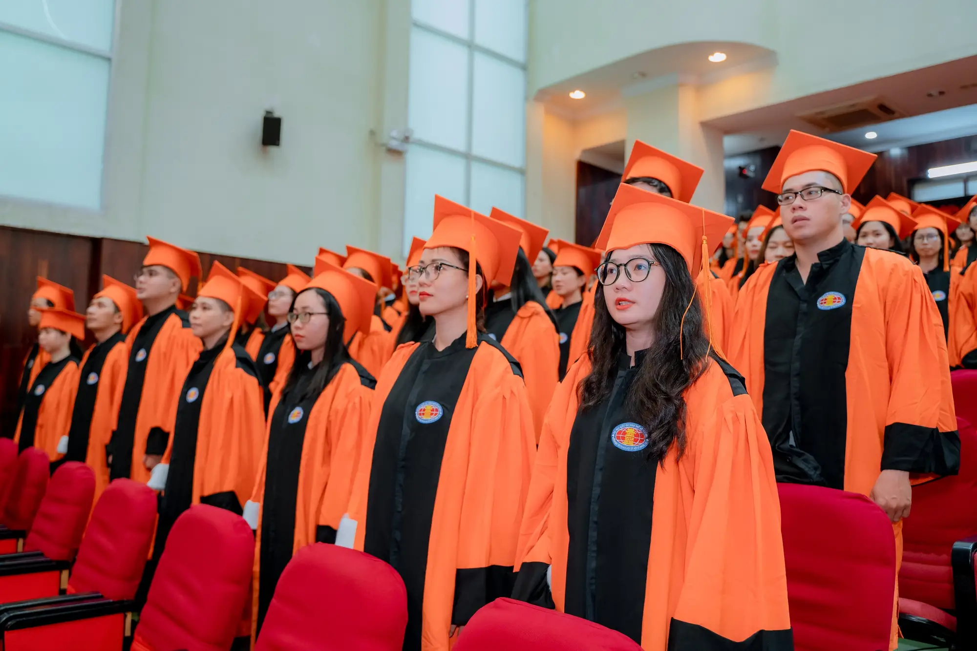 Làm Bằng Đại Học Quốc Gia TPHCM Uy Tín - Giá Rẻ - Có Hồ Sơ Gốc