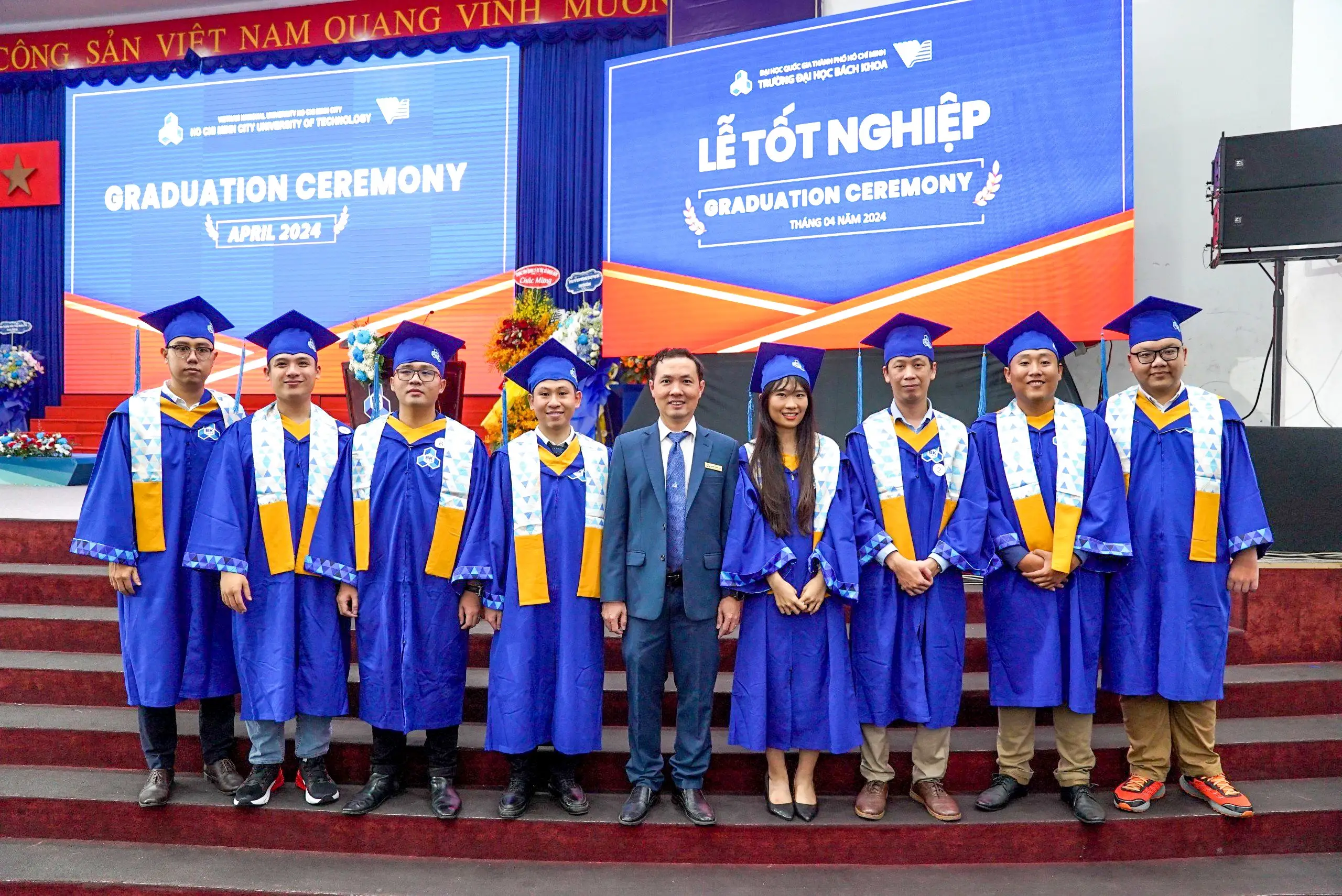 Làm bằng Đại học Kinh tế TPHCM - Nhanh chóng, Uy tín, Giá rẻ
