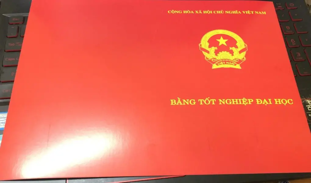 Dịch vụ làm bằng đại học uy tín, nhanh chóng, giá rẻ - Làm Bằng AZ