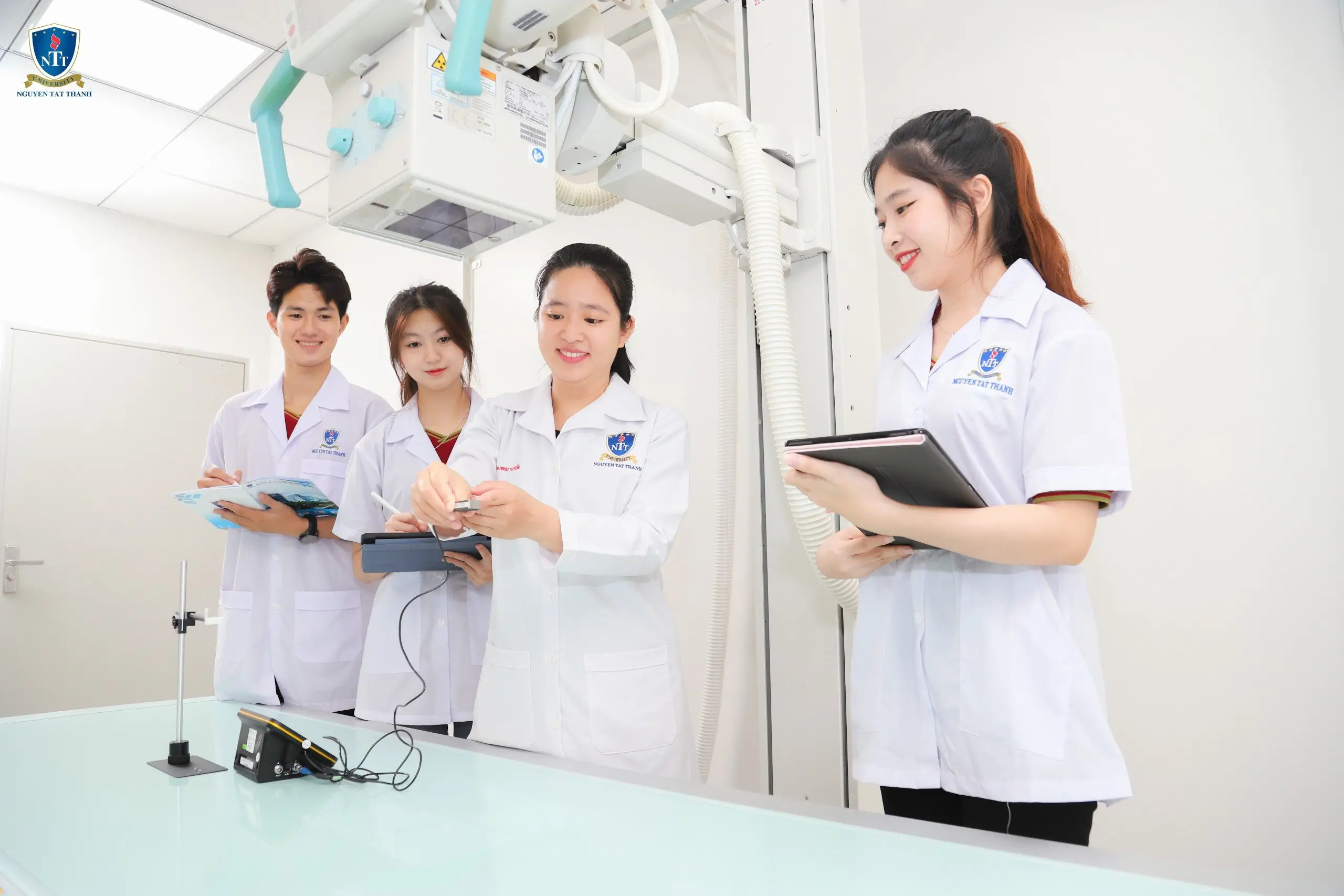 Làm bằng đại học chất lượng cao uy tín, giá rẻ