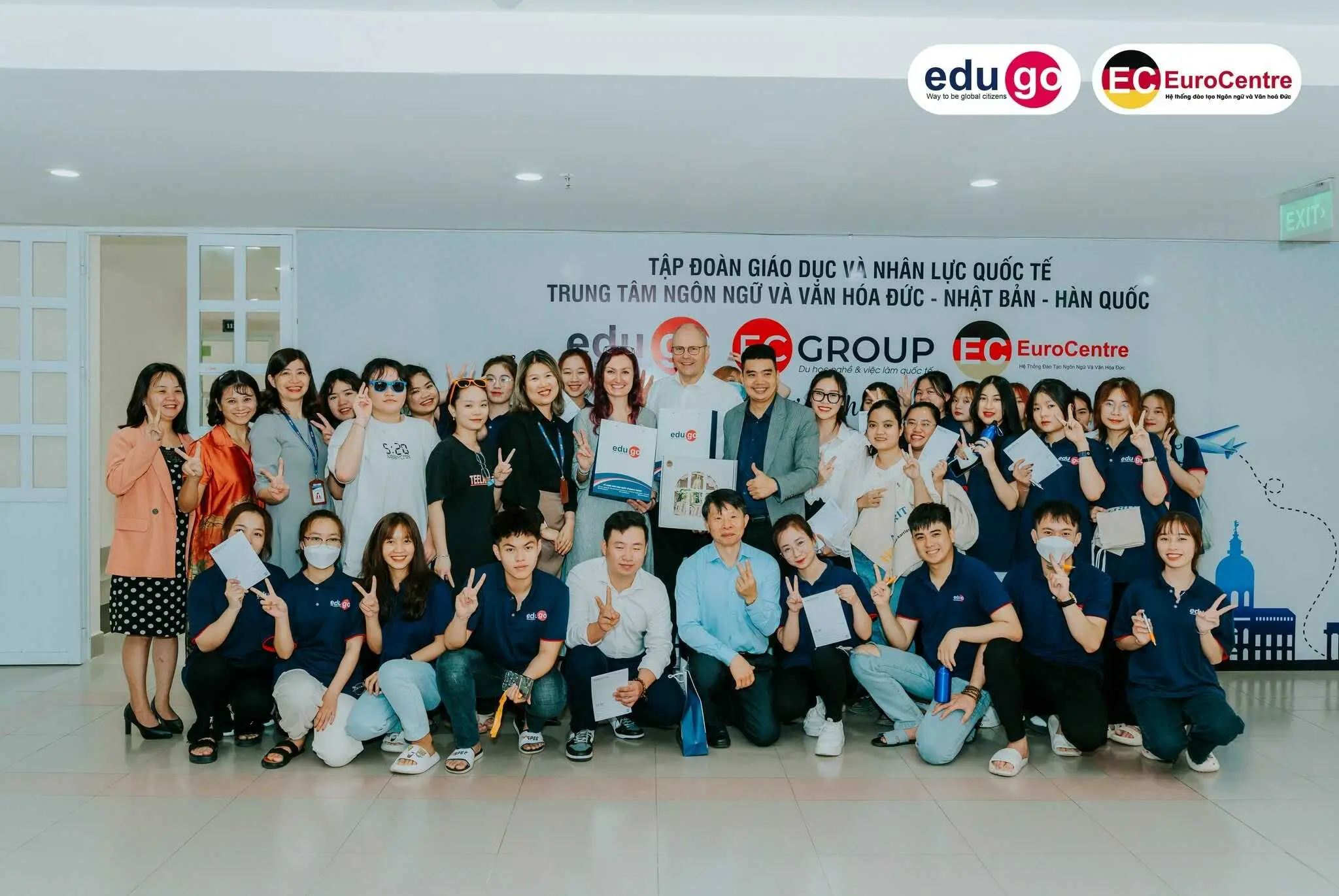 Làm bằng giả uy tín Bộ GDĐT - Chất lượng đảm bảo, giá rẻ