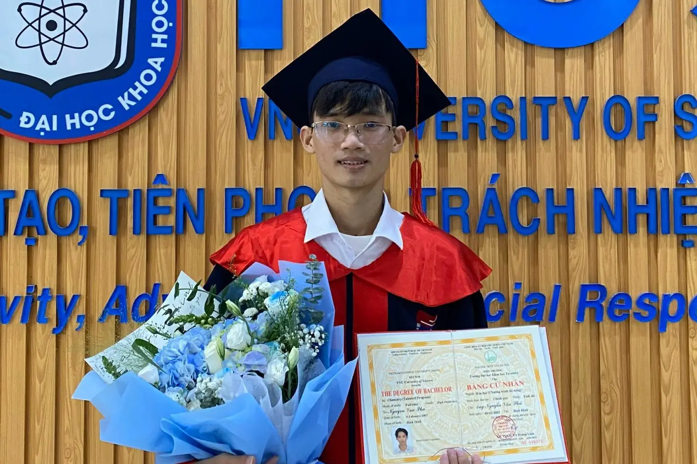 Mua Bằng Dược Sĩ Đại Học Uy Tín, Giá Rẻ - Làm Bằng AZ