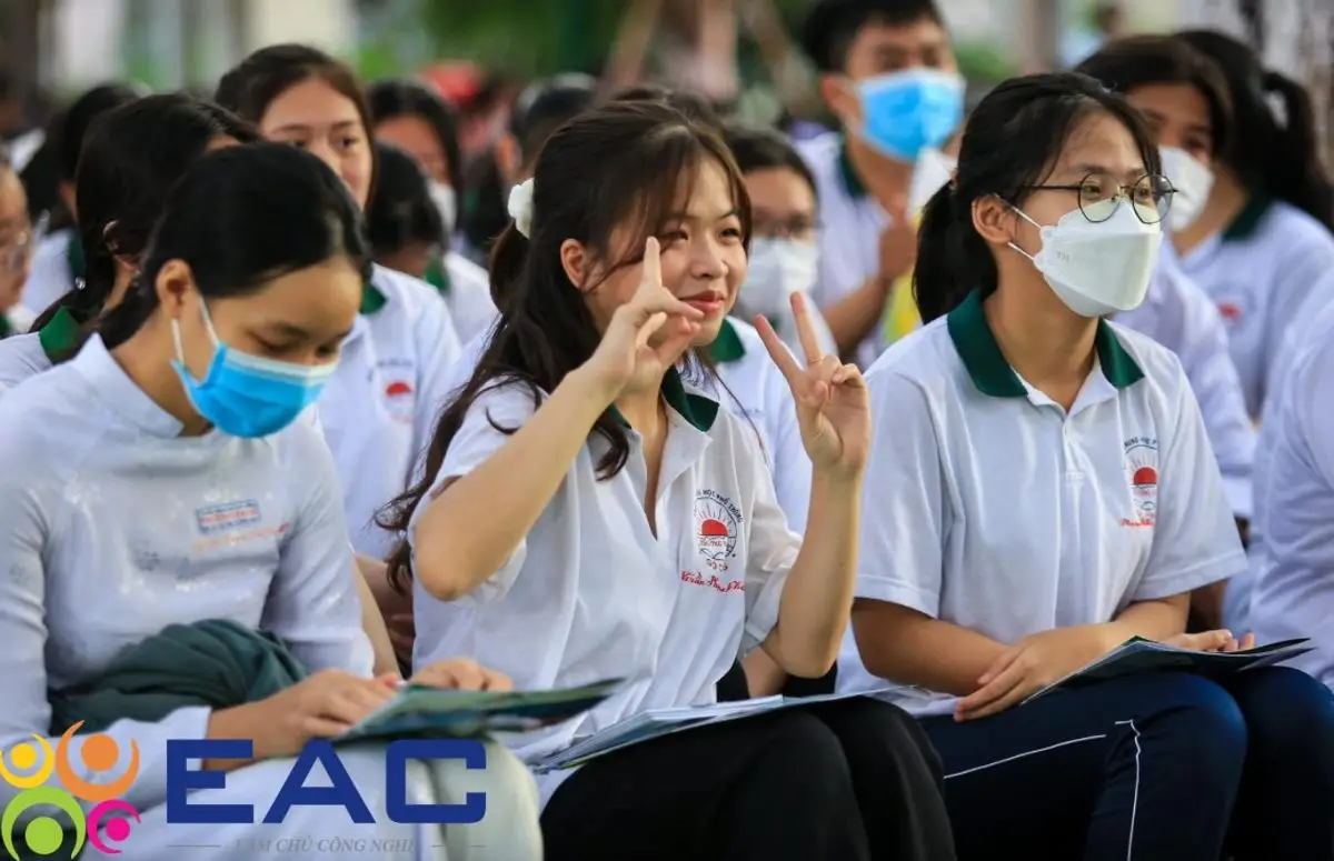 Làm Bằng Trung Cấp Thật BỘ GDĐT - Nâng Cao Cơ Hội Việc Làm