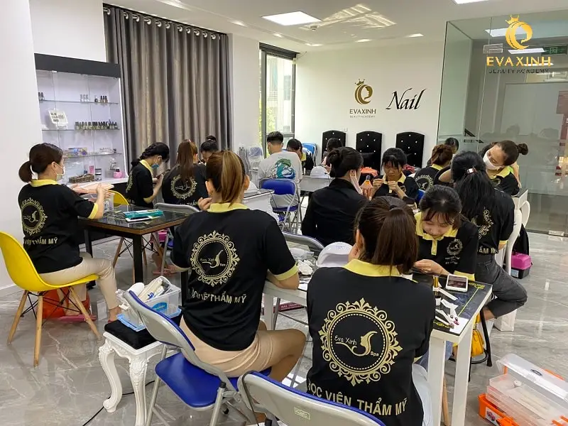 Học Nail Lấy Bằng Quốc Tế - Làm Bằng Nail Quốc Tế Uy Tín, Giá Rẻ, Tem Phôi Thật