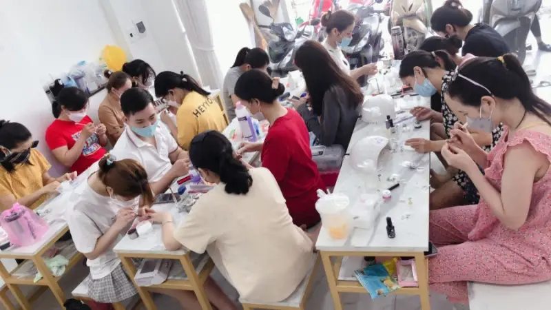 Học Nail Lấy Bằng Quốc Tế - Làm Bằng Nail Quốc Tế Uy Tín, Giá Rẻ, Tem Phôi Thật