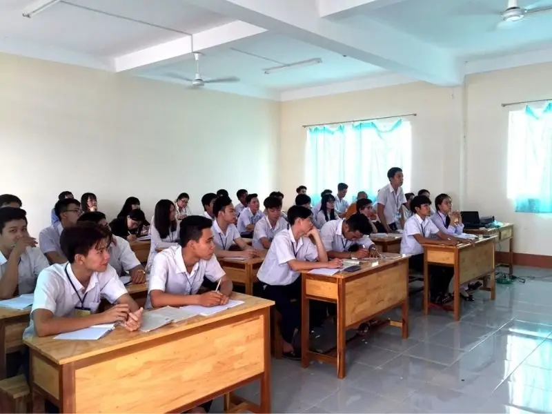 Bằng bổ túc có giá trị không? - Bật mí sự thật về bằng cấp bổ túc