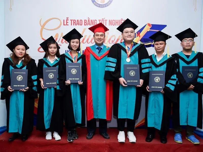 Bằng bổ túc có giá trị không? - Bật mí sự thật về bằng cấp bổ túc