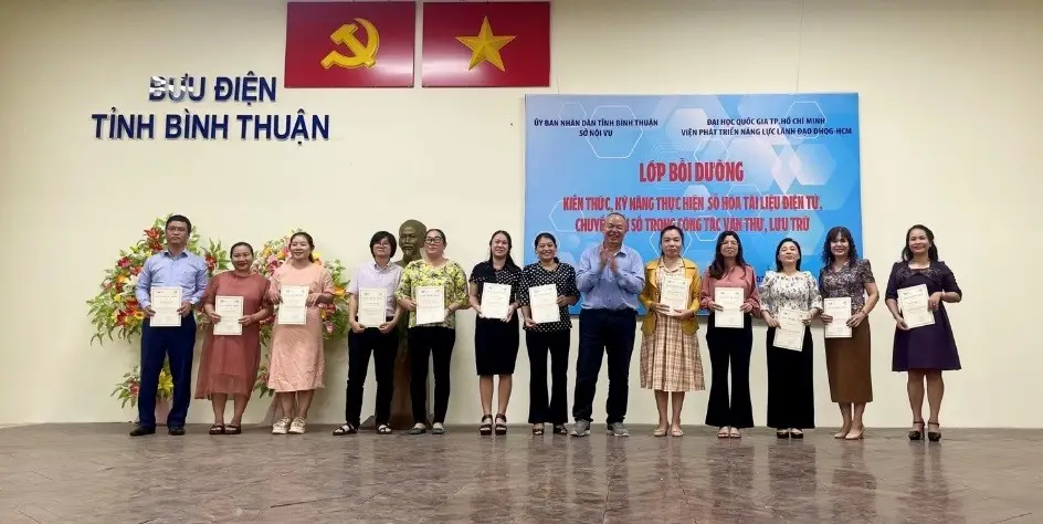 Hướng dẫn nhận chứng chỉ Văn thư lưu trữ chi tiết, nhanh chóng Hướng dẫn nhận chứng chỉ Văn thư lưu trữ chi tiết, nhanh chóng