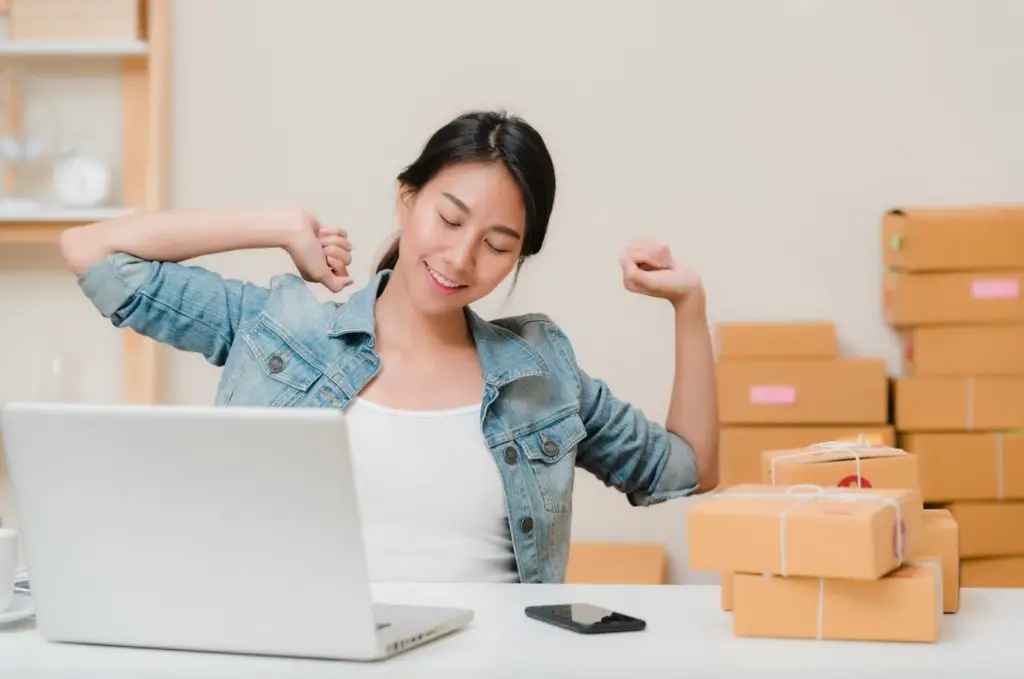 Liên Thông Hệ Vừa Học Vừa Làm - Giải Pháp Cho Người Bận Rộn