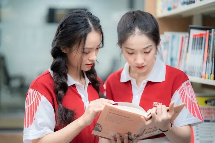 Học Văn Bằng 2 Luật Kinh Tế - Nâng Cao Cơ Hội Nghề Nghiệp