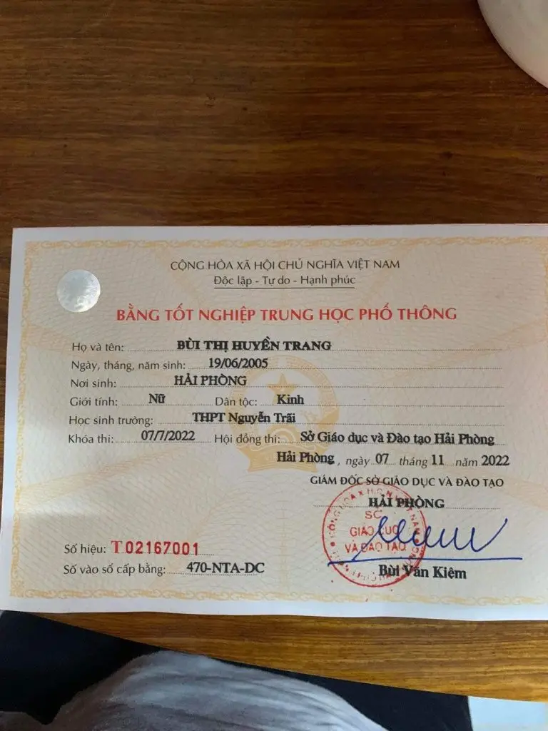 Làm bằng cấp 3 hệ bổ túc tại Làm Bằng AZ - Giải pháp hoàn hảo cho giấc mơ học vấn