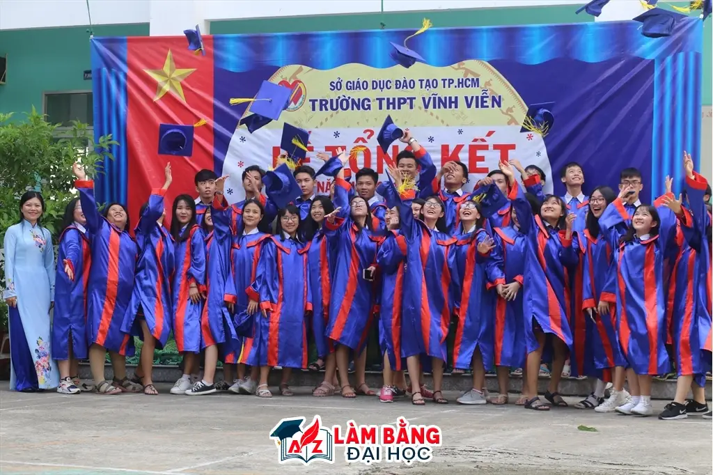 Làm bằng cấp 3 hệ bổ túc tại Làm Bằng AZ - Giải pháp hoàn hảo cho giấc mơ học vấn