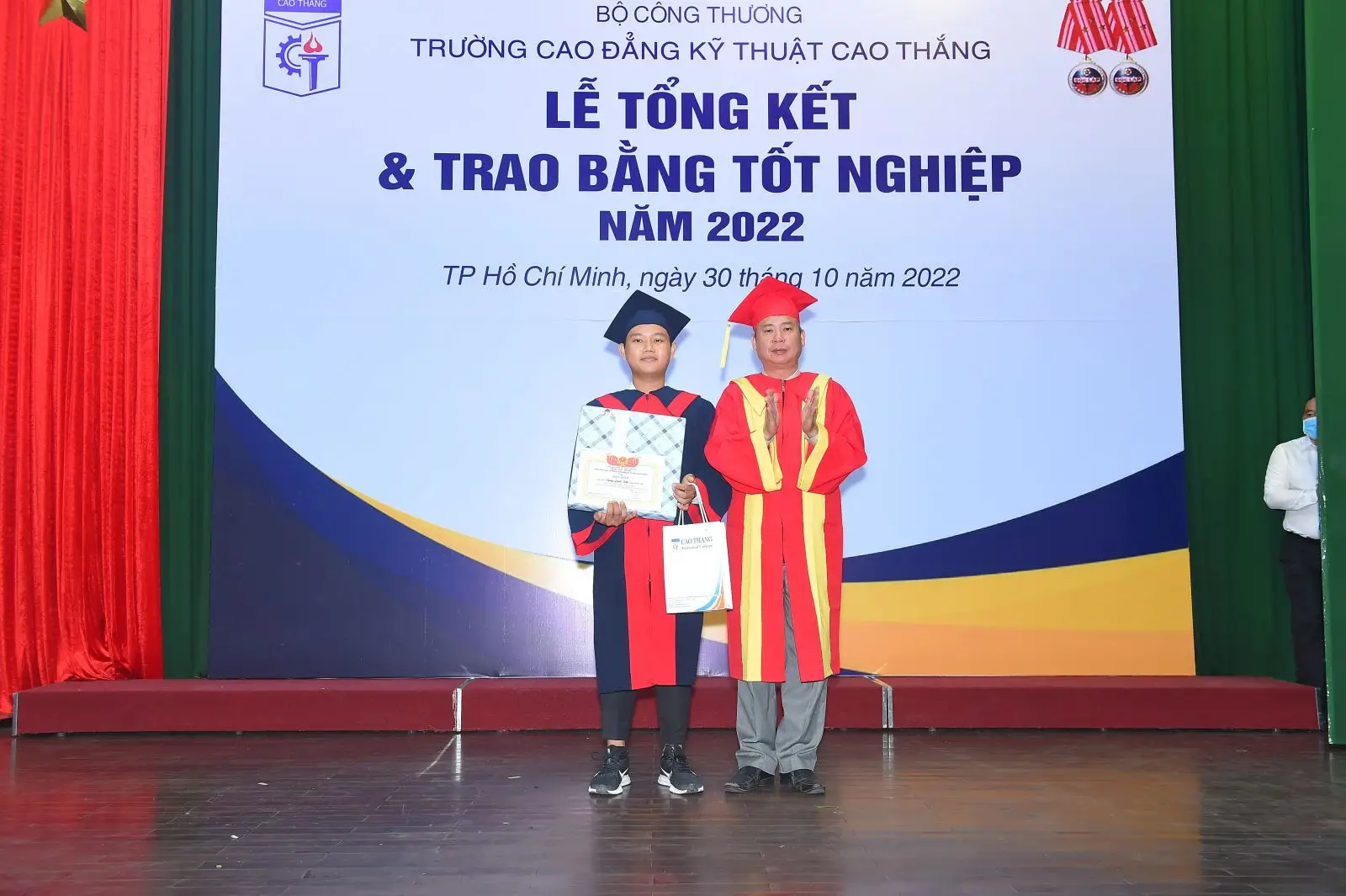 Làm Bằng Cao Đẳng Cao Thắng Uy Tín, Chất Lượng Tại Làm Bằng AZ