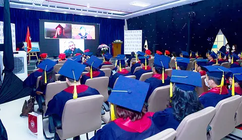 Học Đại học Từ Xa: Có Thực Sự Mang Lại Giá Trị?