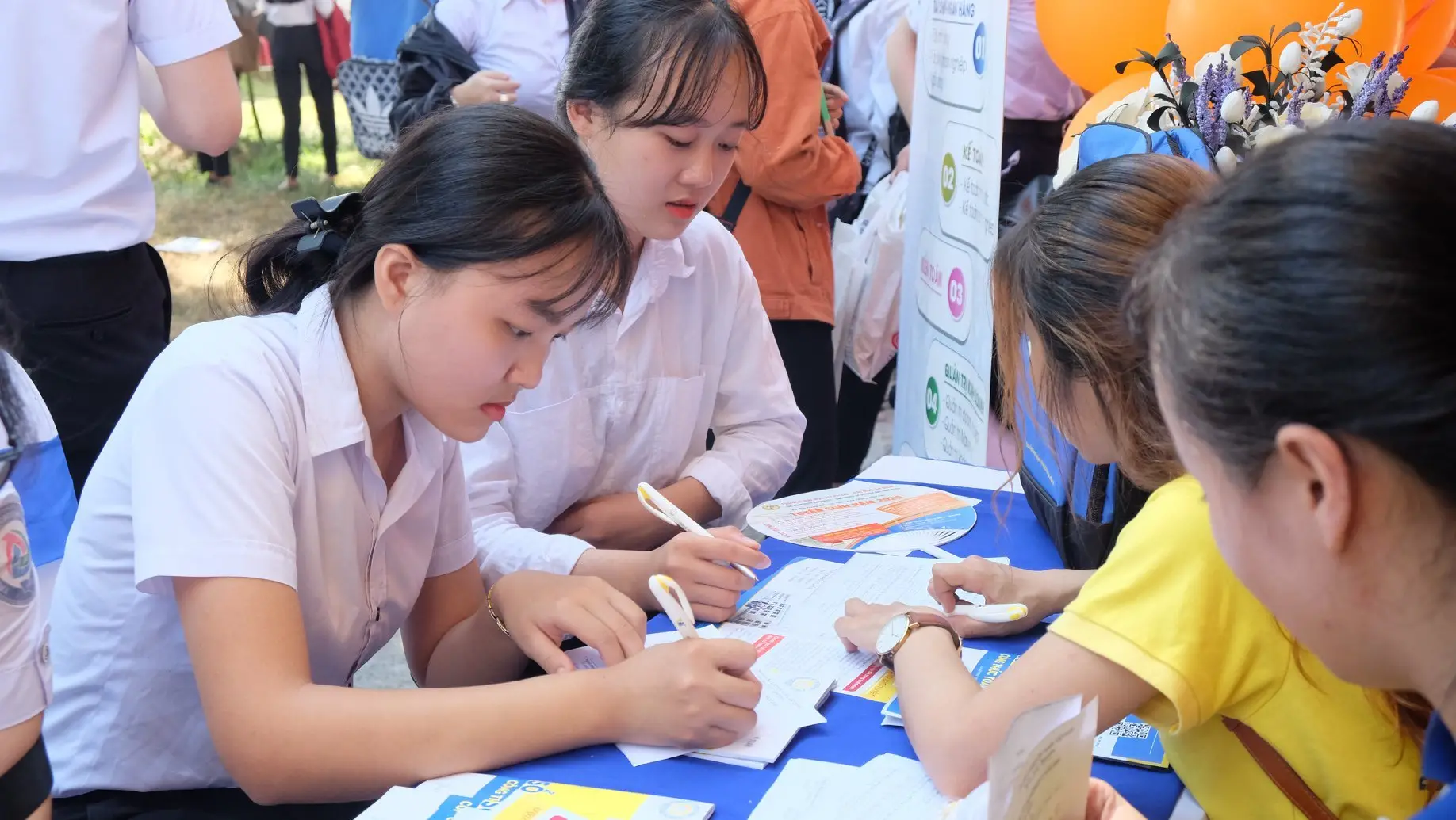 Cách Photo Học Bạ - Hướng Dẫn Chi Tiết Lưu Ý