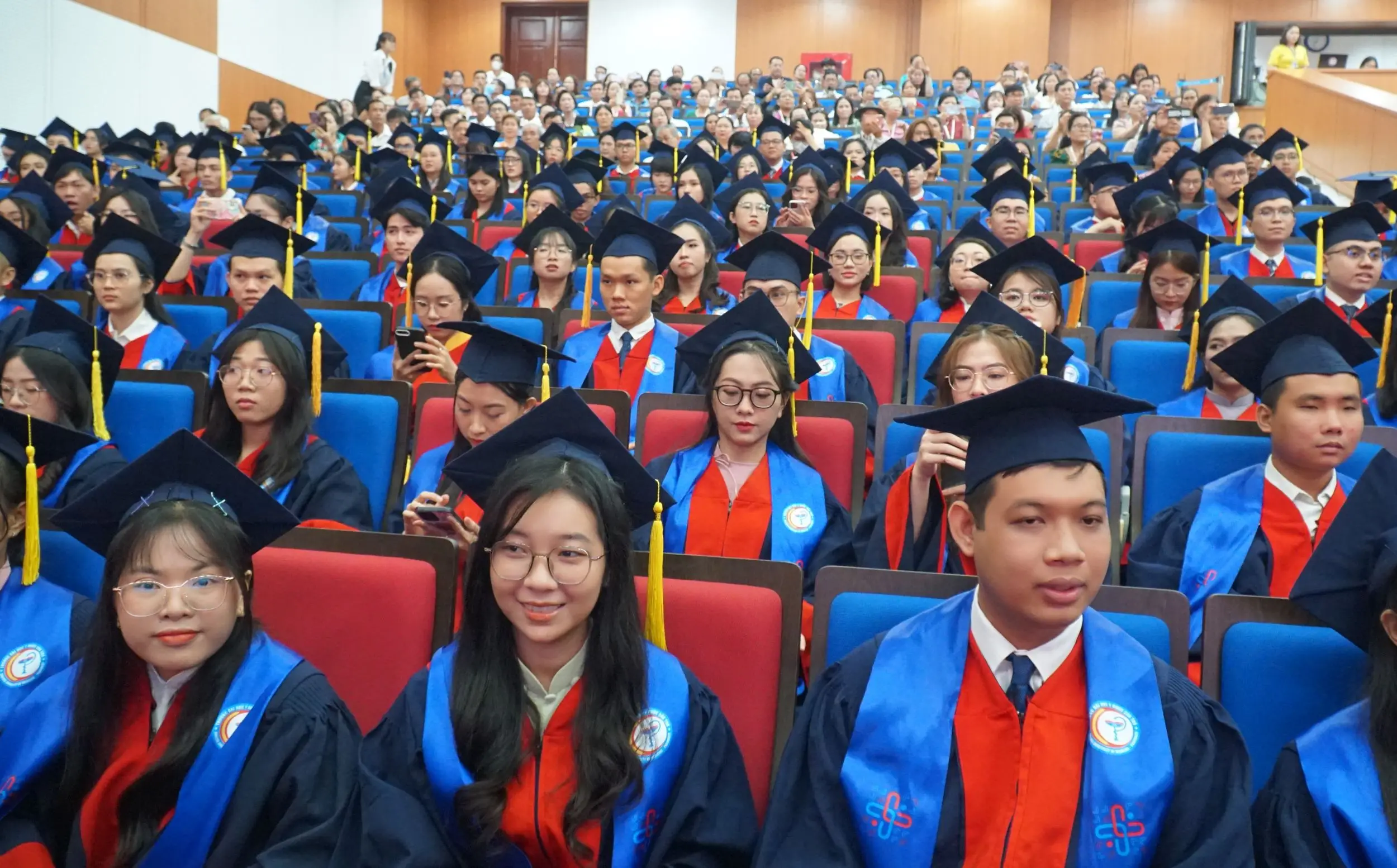Bằng Đại học Cần Thơ có giá trị không? Đánh giá chi tiết  Phân tích chuyên sâu