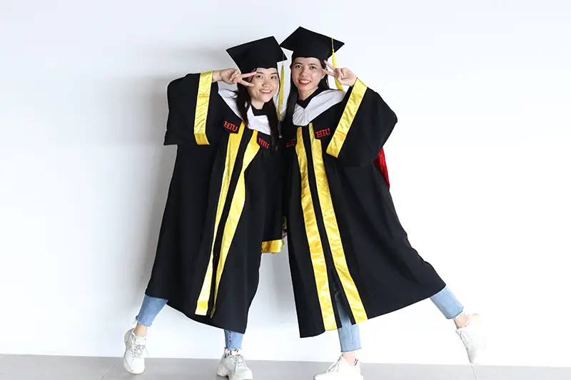 Làm Bằng Đại Học Giả Uy Tín Giúp Bạn Thăng Tiến Vượt Bậc - Làm Bằng AZ