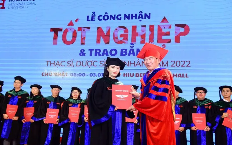 Làm Bằng Trung Cấp Theo Yêu Cầu - Giải Pháp Hoàn Hảo Nâng Cao Trình Độ