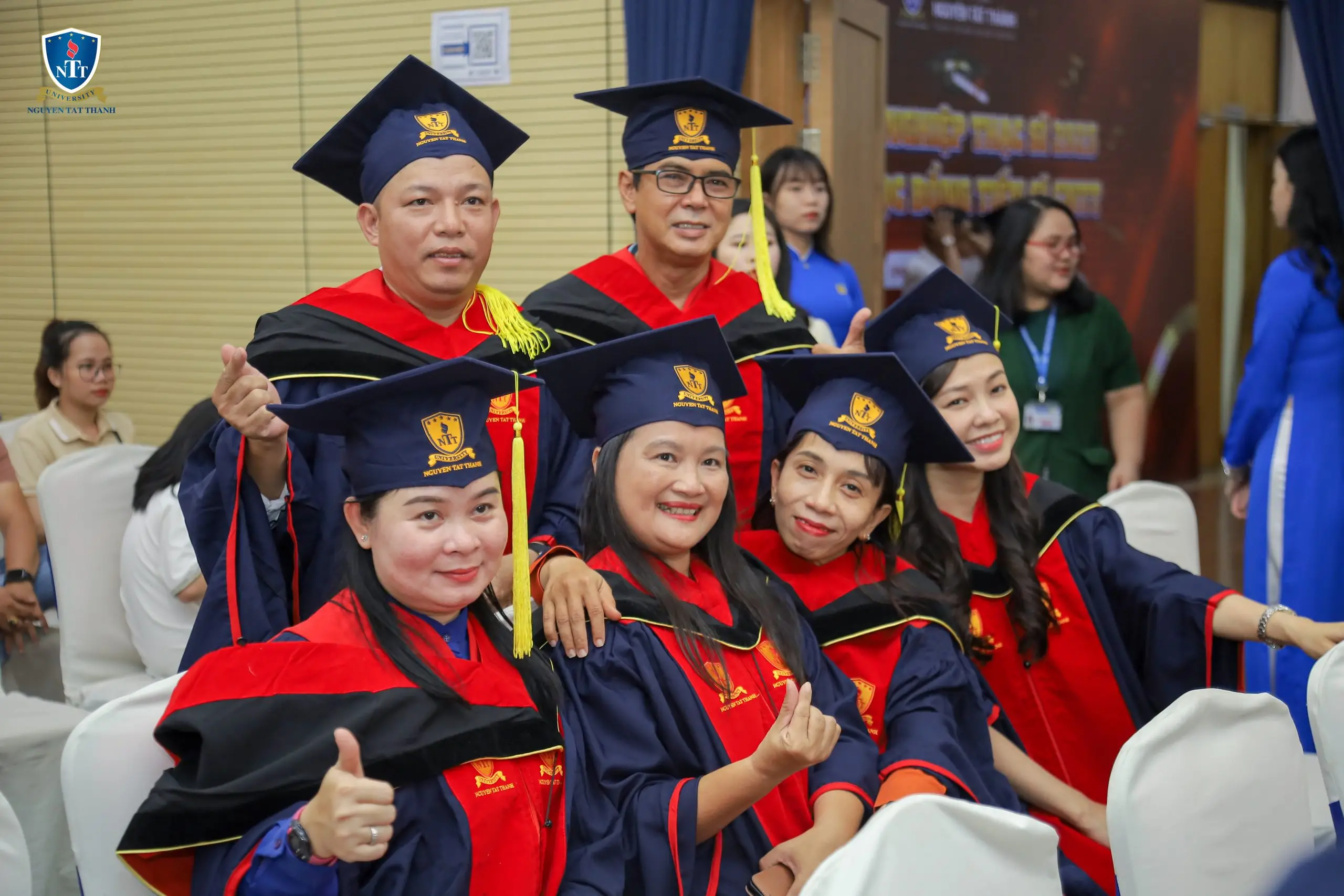 Làm bằng đại học chất lượng nhất thị trường - Lấy ngay, bao công chứng trọn đời