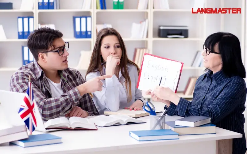 Phụ nữ có gia đình nên học nghề gì? Lựa chọn thông minh để thành công