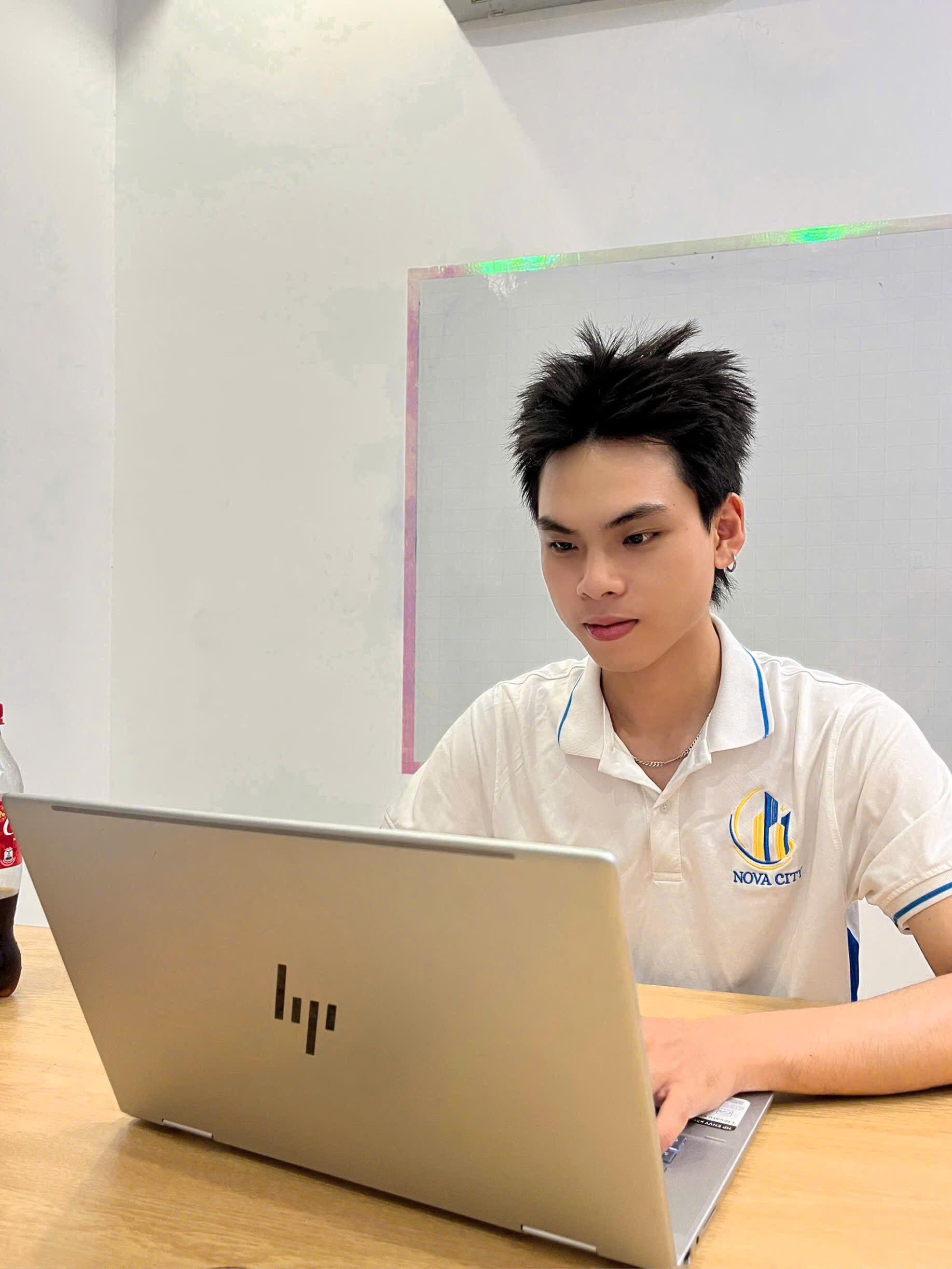 Mai Quốc Việt