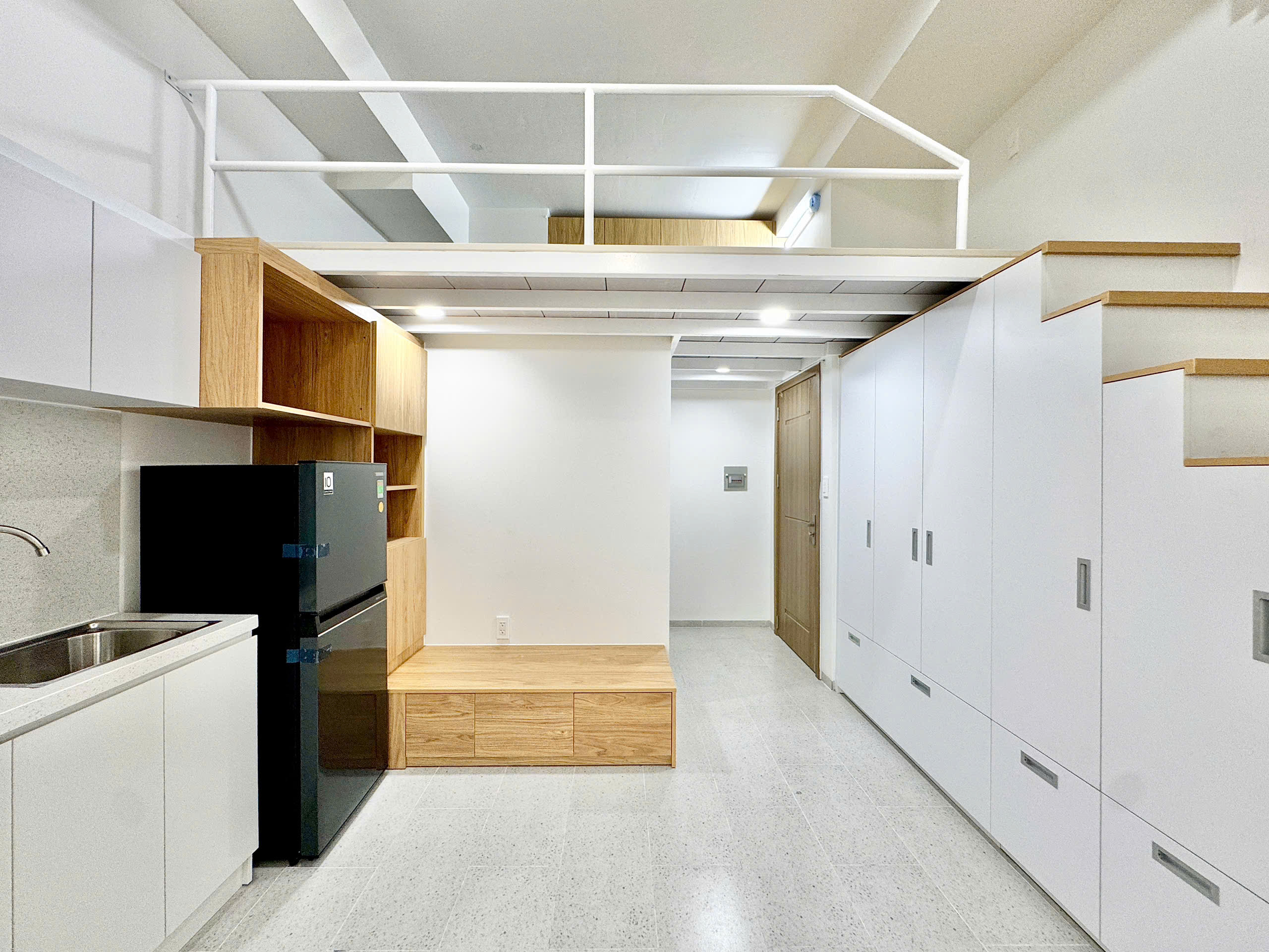 Gallery 2