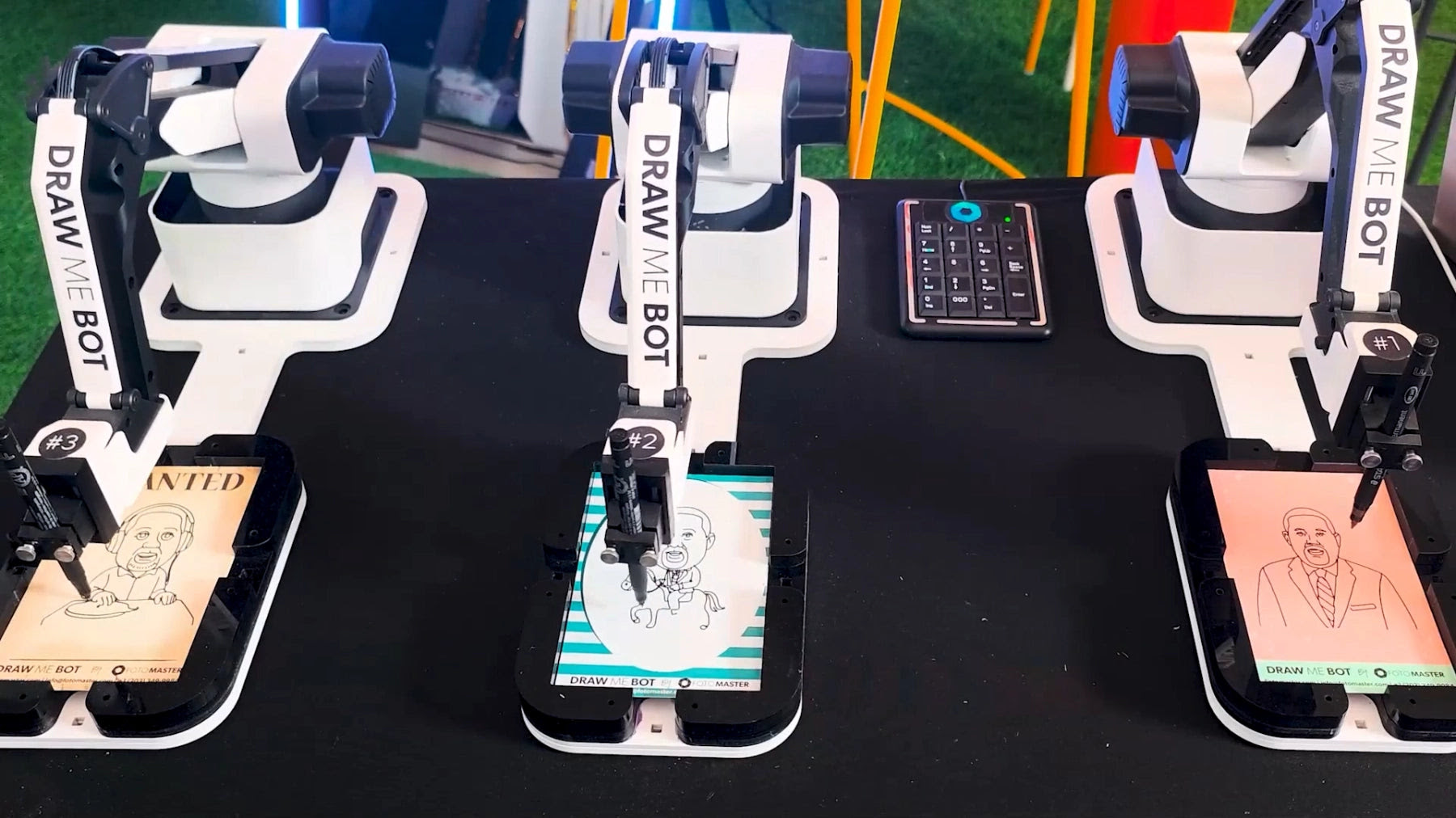Draw Me Bot – AI Robot Drawing Booth