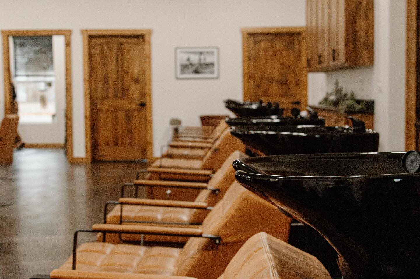 Belle Rose salon exterior