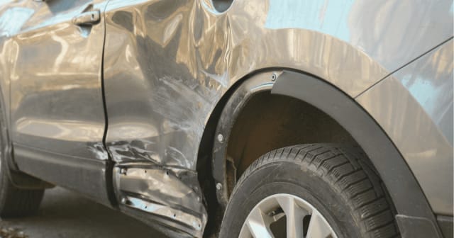 札幌で故障車・事故車を高く売る方法！廃棄費用を節約するコツ