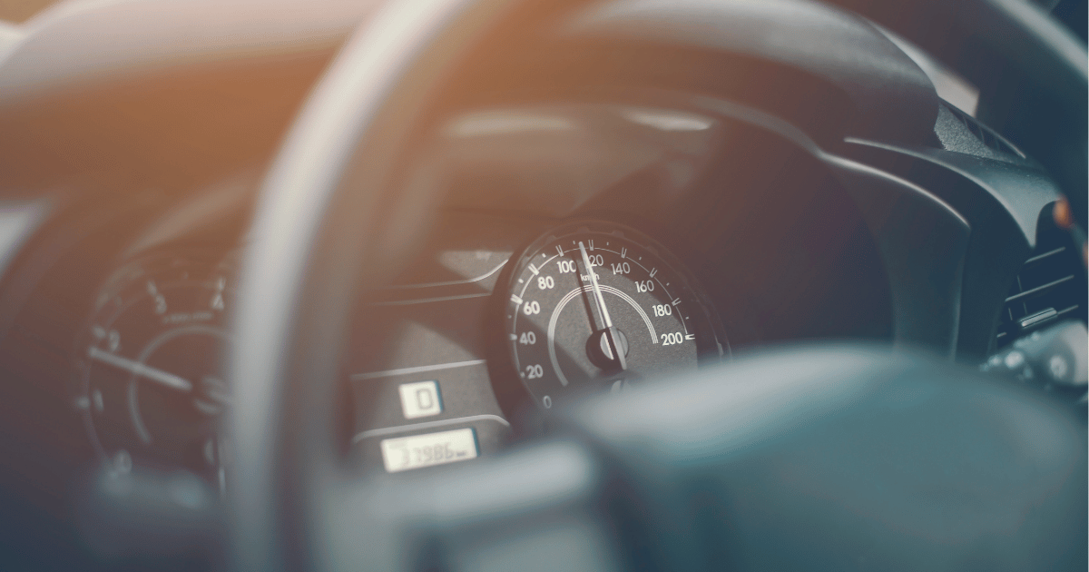 グレード検索が10秒でできる！車台番号で愛車の詳細を無料確認