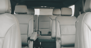 車のシートカバー完全ガイド – 種類・選び方・取り付け方