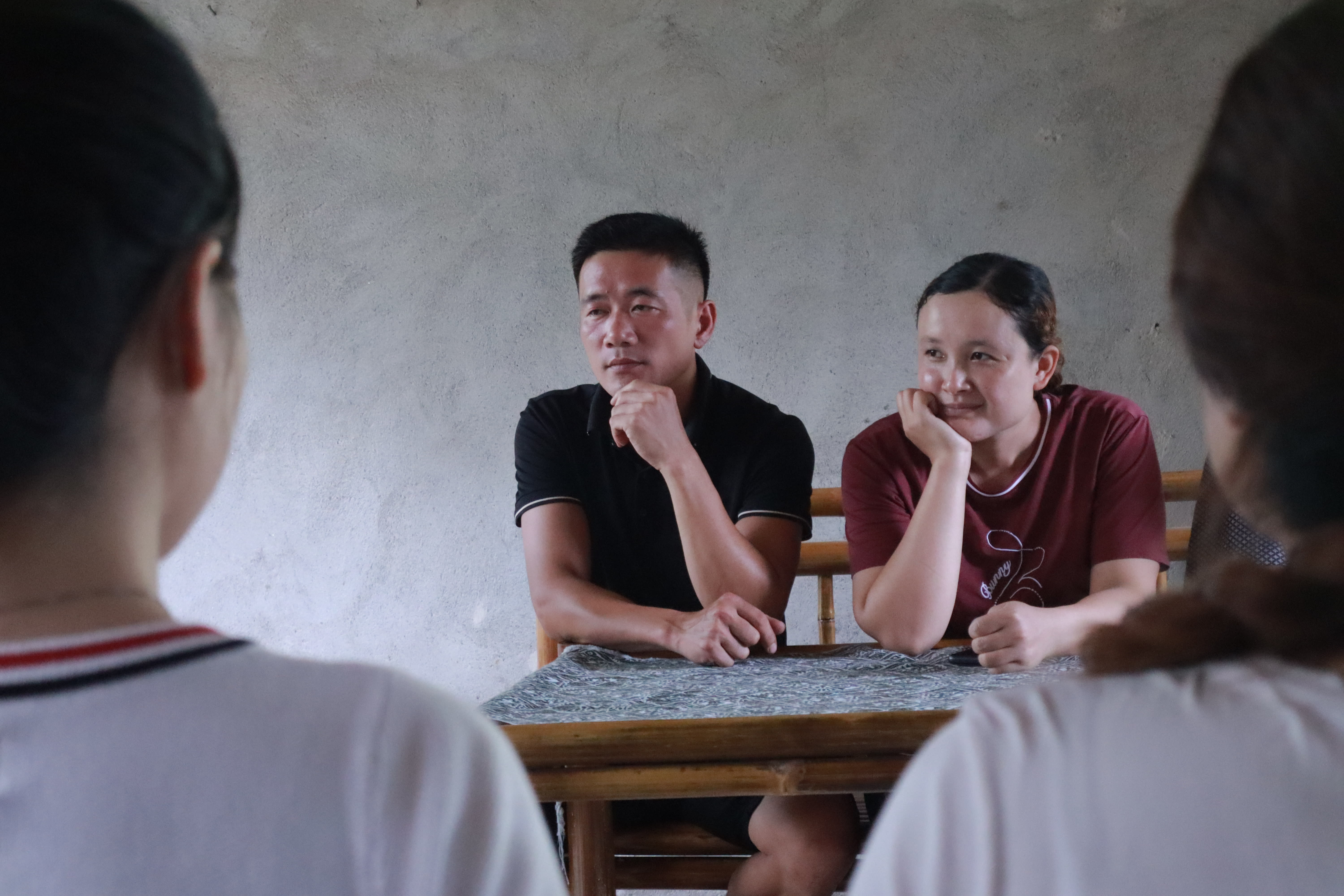 Người Thái và người Mông