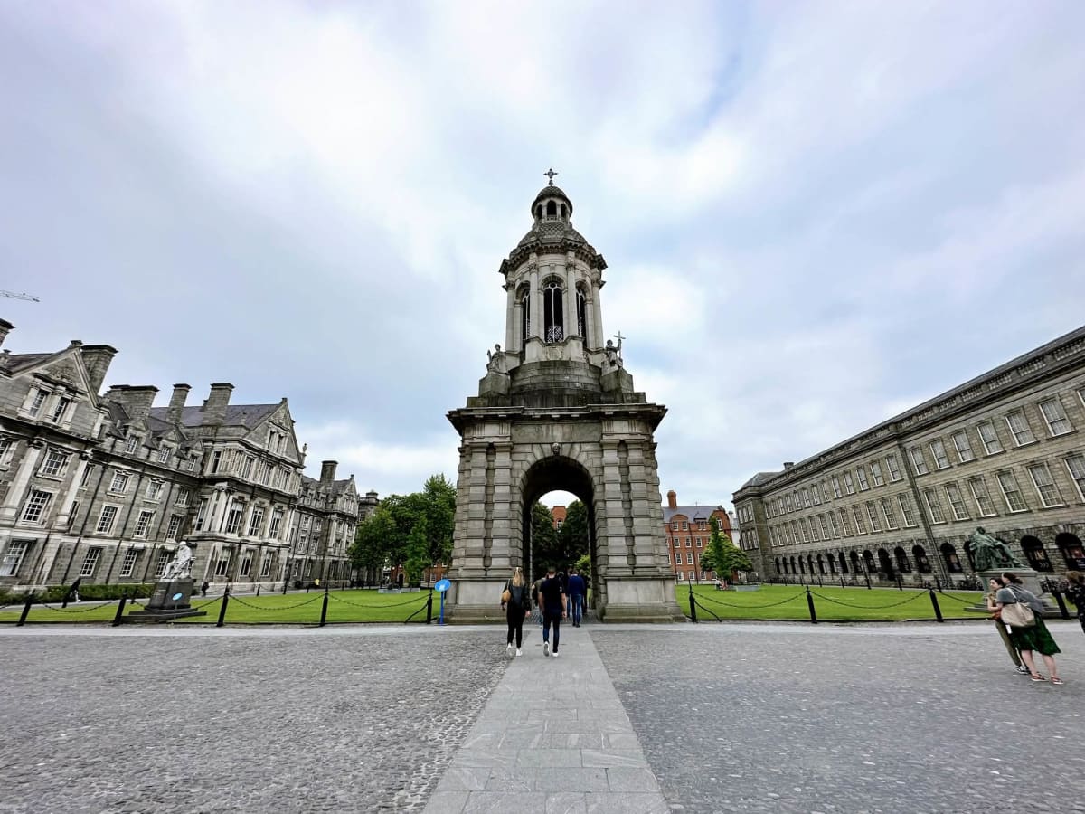 Ireland — không hào nhoáng nhưng có chất riêng