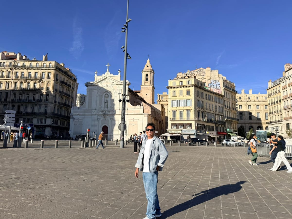 Một ngày rất đẹp ở Marseille