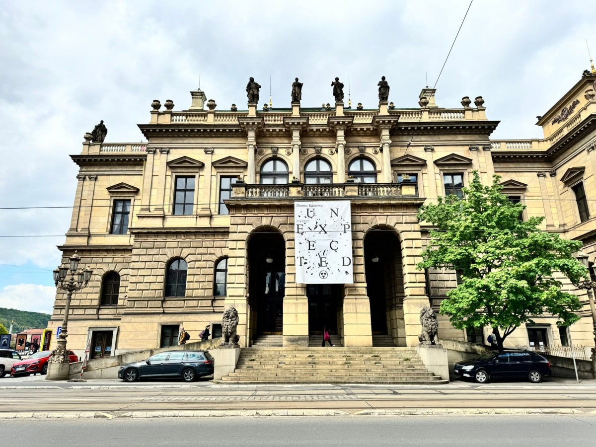 Prague — đẹp như cổ tích, nhưng tự lái thì khác