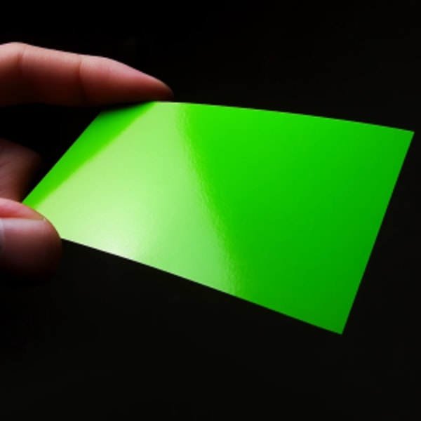 Gloss lamination finish on custom box with reflective surface finishing on box