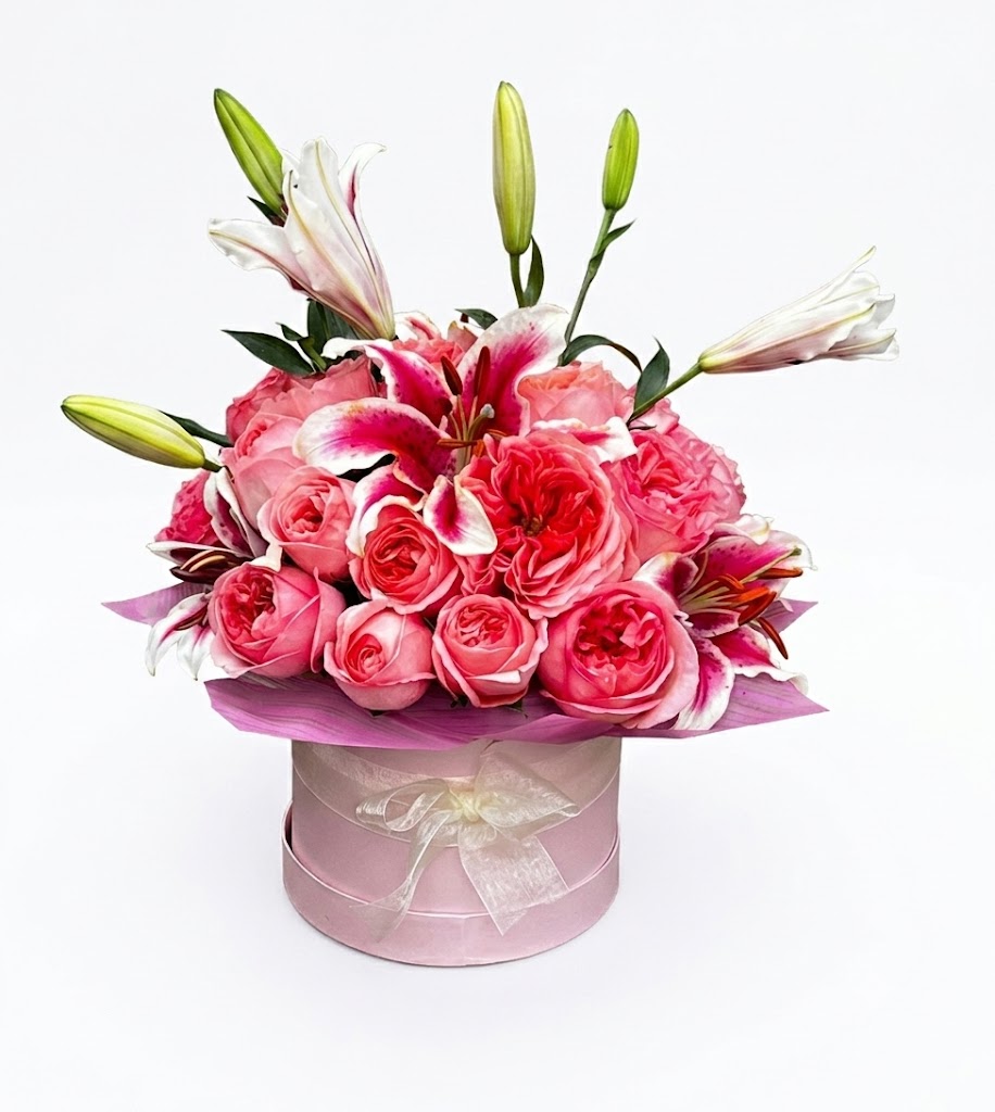 Lirios con rosas en Guayaquil - Floreria DIFIORI Guayaquil