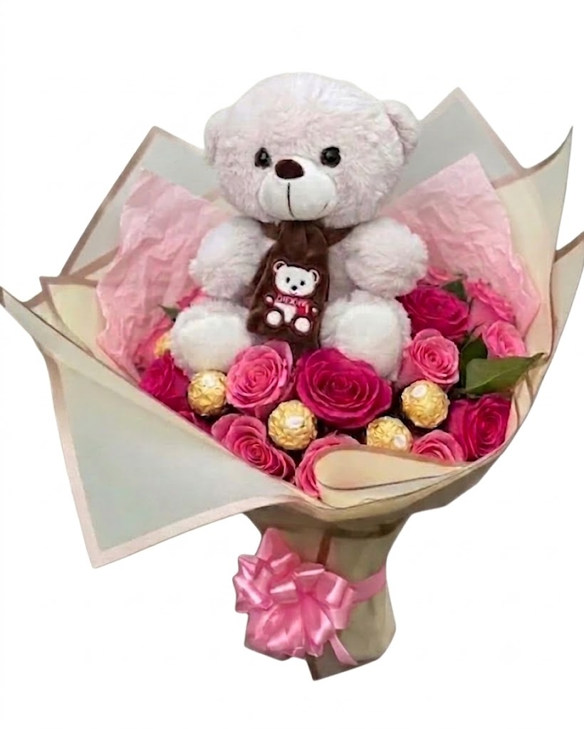 Ramo de Flores para 15 Años con Peluche | Florería en Guayaquil - Floreria DIFIORI Guayaquil