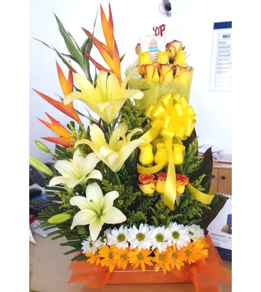 Ramo de Flores Amarillas y Lirios | Guayaquil - Floreria DIFIORI Guayaquil