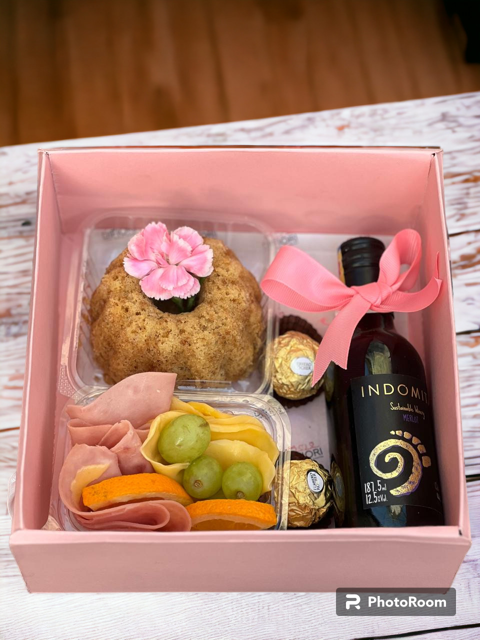 Mini Brunch para Cumpleaños con Vino en Guayaquil - Floreria DIFIORI Guayaquil