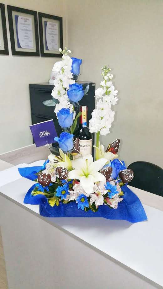 Regalo de Cumpleaños para Hombre en Guayaquil - Floreria DIFIORI Guayaquil