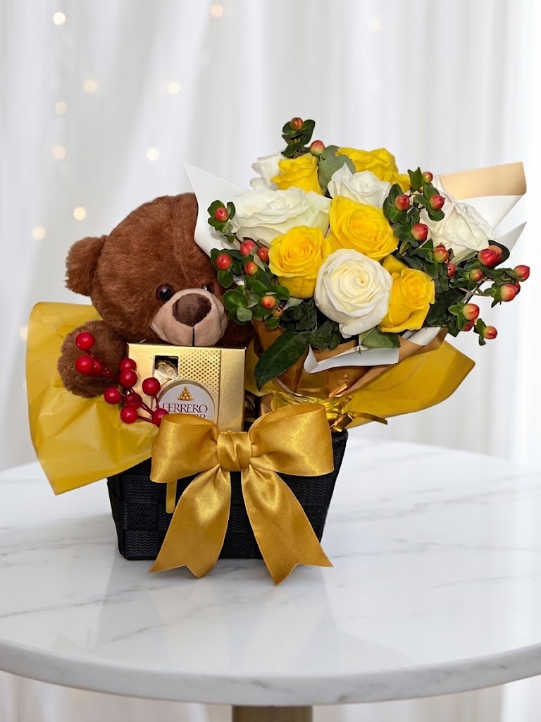 Flores amarillas con peluche en Guayaquil a domicilio. - Floreria DIFIORI Guayaquil