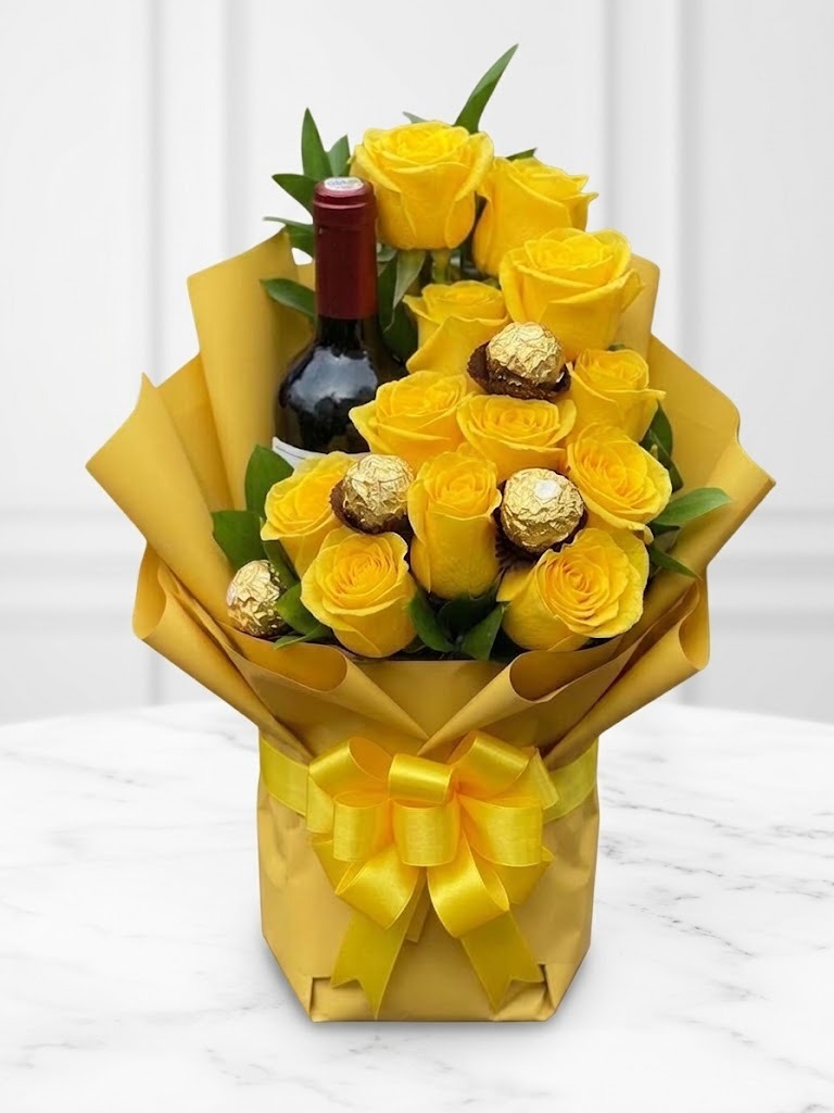Flores amarillas con vino y chocolate en Guayaquil a domicilio - Floreria DIFIORI Guayaquil