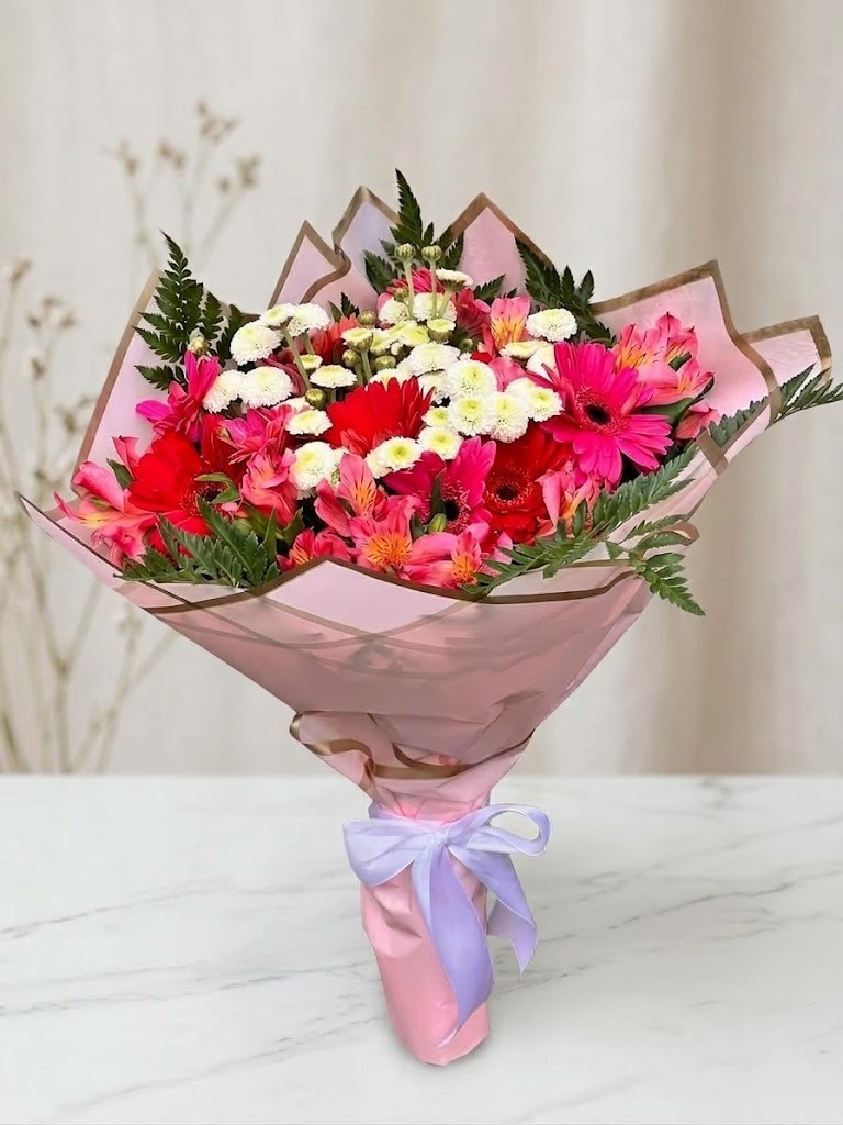 Ramo de flores tropicales para cumpleaños en Guayaquil - Floreria DIFIORI Guayaquil