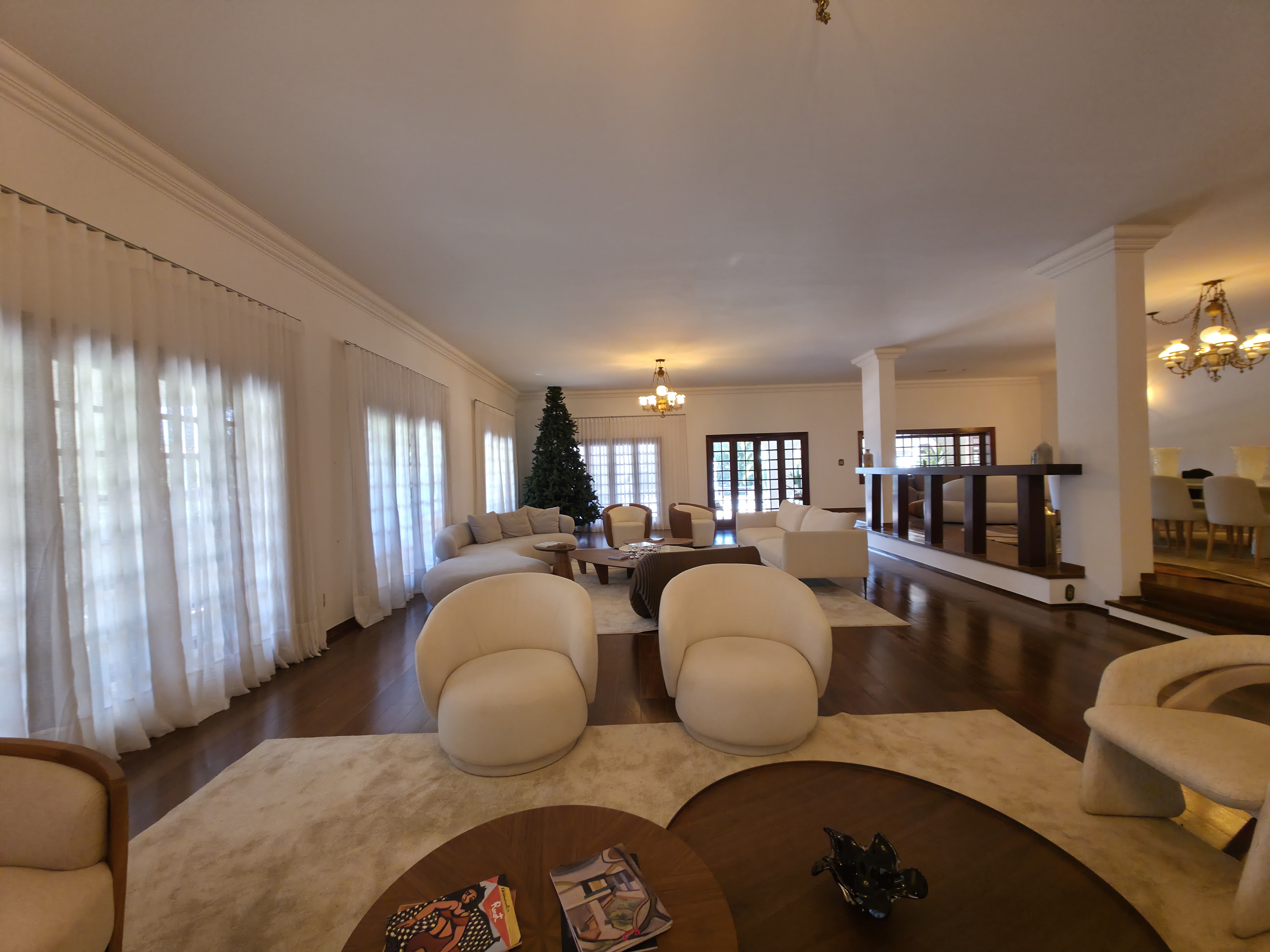 Segunda visão da sala