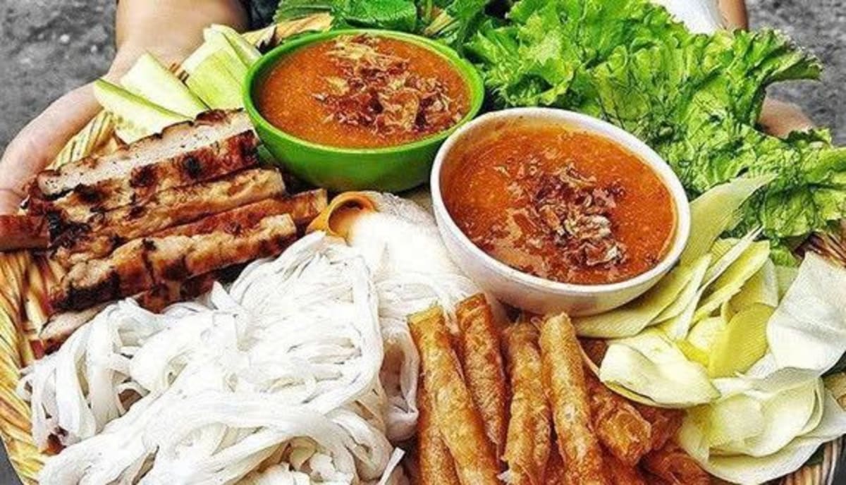 bún thịt nướng hồng bàng