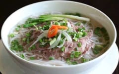 phở bò tái nạm gầu gân