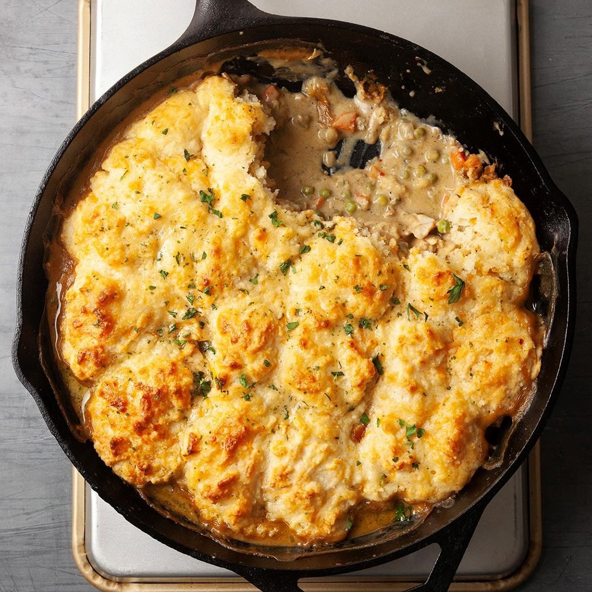 Cheddar Bay Biscuit Chicken Potpie