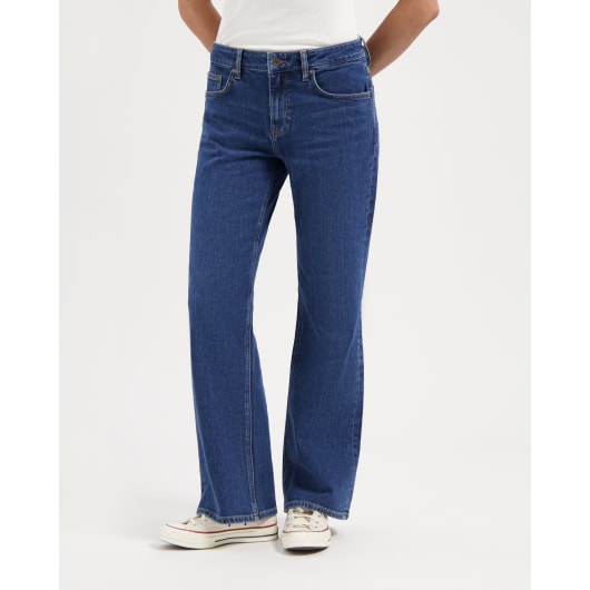 Lena Loose True Blue