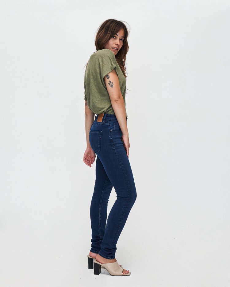 Carey Skinny True Blue